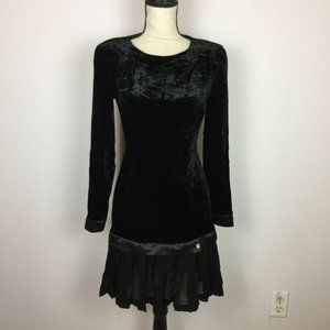 Jones New York Y2K Velvet Dress Sz 4 Womans Black Velvet Ruffle Hem Long Sleeve